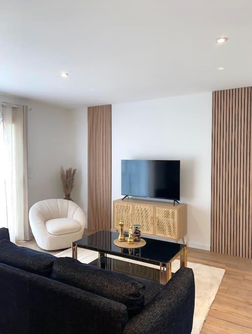 Villa Contemporaine 沙泰勒罗 外观 照片